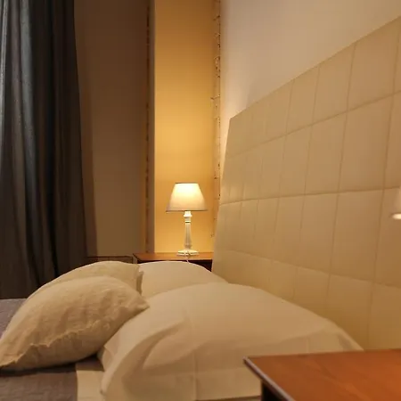 Bed & Tower Couette-café Pise